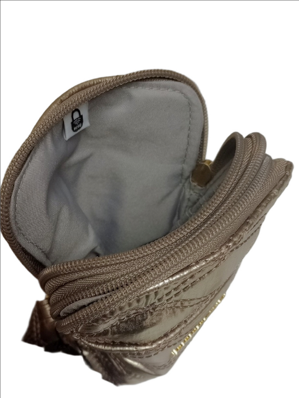 🆕 BAGGALINI ROSE GOLD METALLIC PUFFER QUILTED PHONE WALLET CROSSBODY TRAVEL BAG - Picture 7 of 11